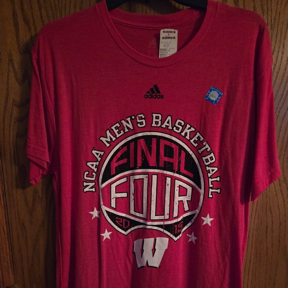 Mens Adidas Wisconsin Badgers Shirt